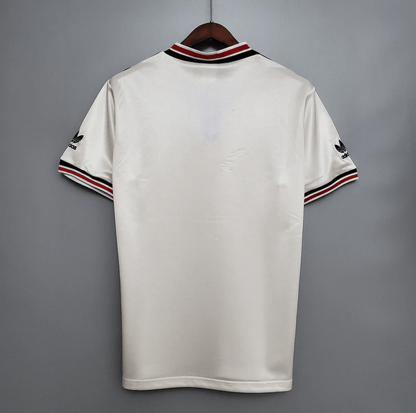 Manchester United 84/86  Alternativa