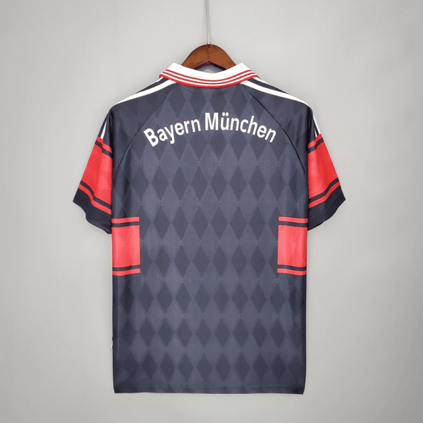 Bayern Munique 97/98  Alternativa