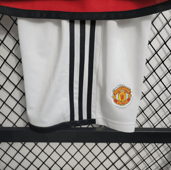 Manchester United 23/24 Kit Criança Principal