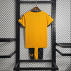 Wolverhampton 2023/24 Kit Criança