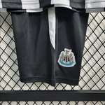 Newcastle 23/24 Kit Criança Principal