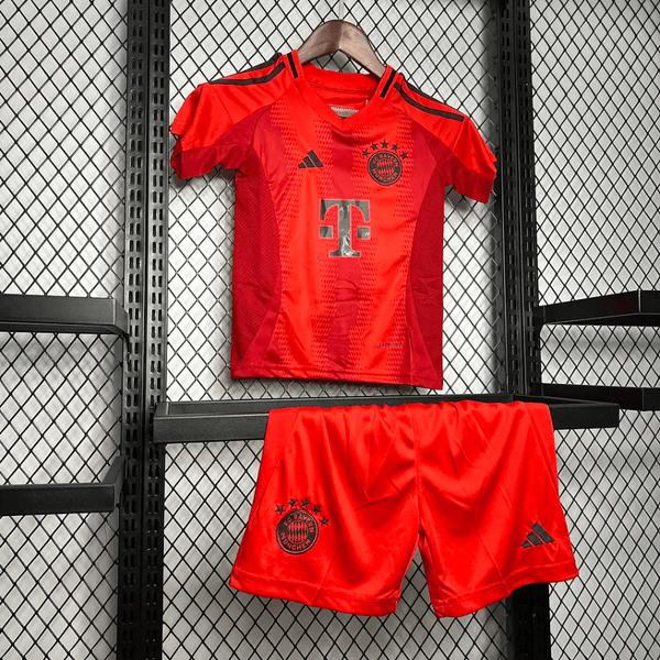 Bayern Munique 2024/25 Kit Criança Principal