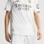 Real Madrid 2025/26 Kit Criança