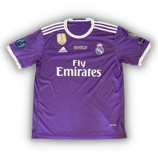 Real Madrid 16/17  Alternativa