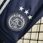 Ajax 23/24 Kit Criança