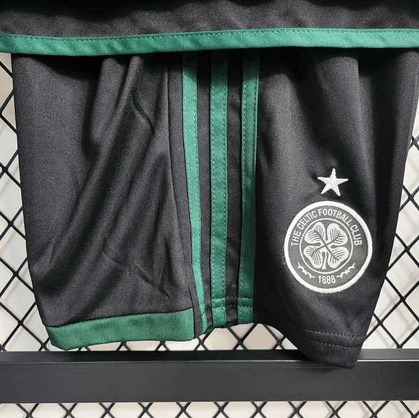 Celtic 23/24 Kit Criança